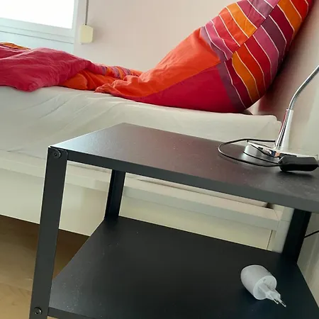 Beautiful Bright For 4 With Privacy Apartment *