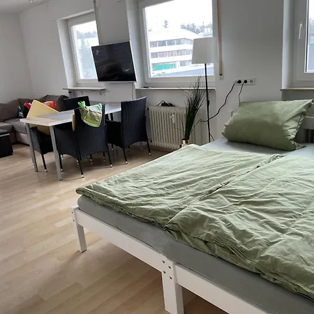 Beautiful Bright For 4 With Privacy Apartment Pforzheim