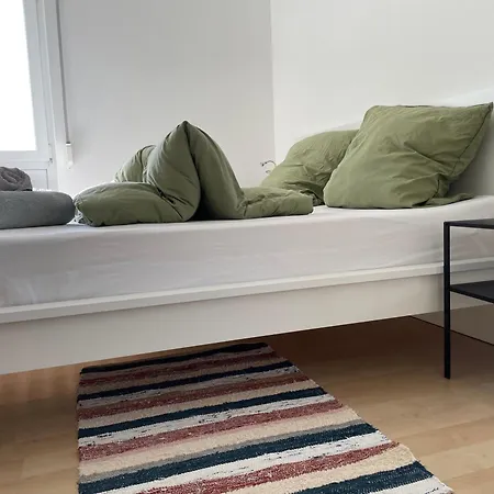 Beautiful Bright For 4 With Privacy Apartment Pforzheim