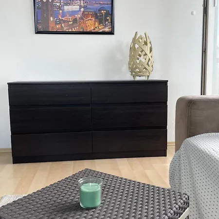 Beautiful Bright For 4 With Privacy