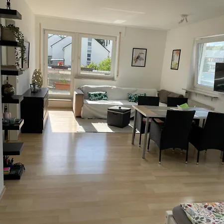 Beautiful Bright For 4 With Privacy Apartment